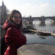 Laureata in scienze dell’educazione, con esperienza nell’insegnamento, si rende disponibile ad impartire lezioni di italiano